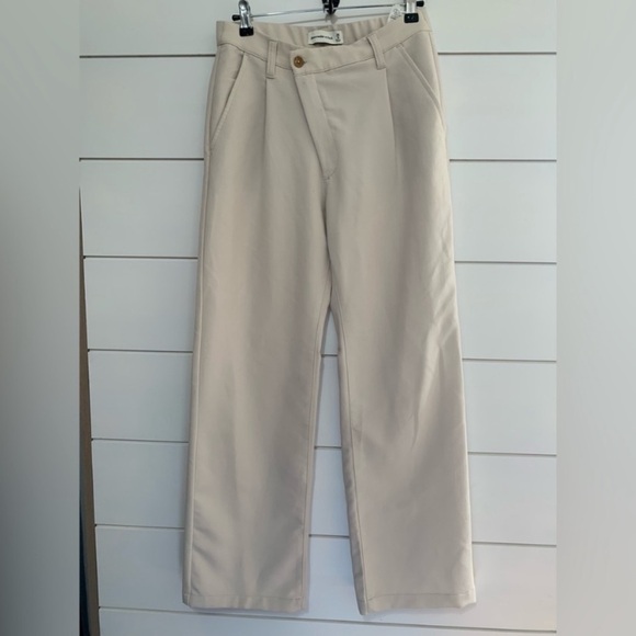 Abercrombie and Fitch tailored crossover, pant size small straight leg - Picture 8 of 9